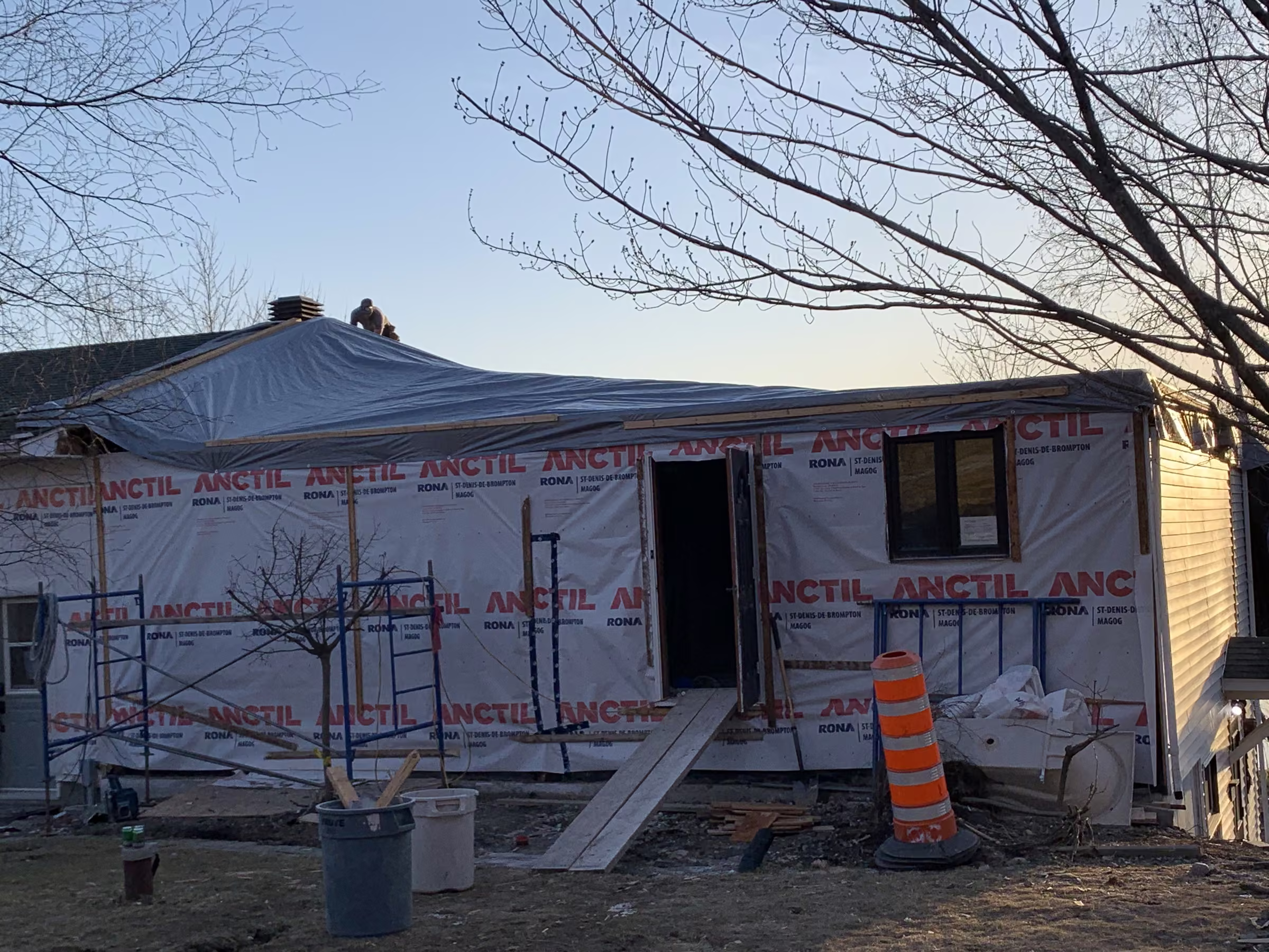 La maison préparée pour sa nouvelle silhouette